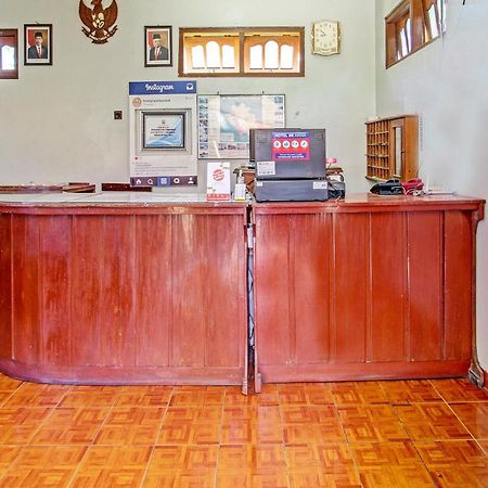 Capital O 91644 Loka Hause Hotel Salatiga Exterior foto