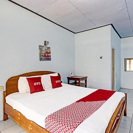 Capital O 91644 Loka Hause Hotel Salatiga Exterior foto