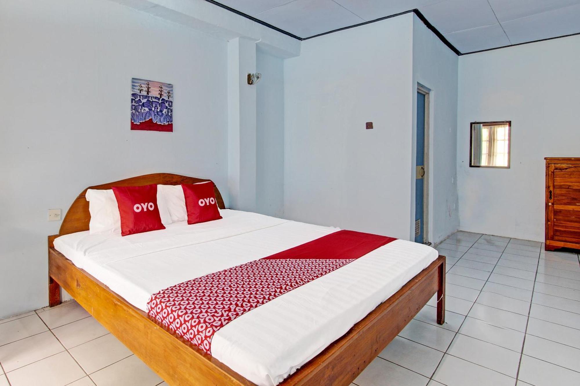 Capital O 91644 Loka Hause Hotel Salatiga Exterior foto